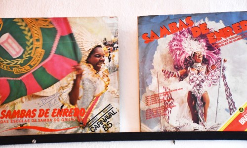 Resende celebra Carnaval em exposição que resgata discos raros da folia